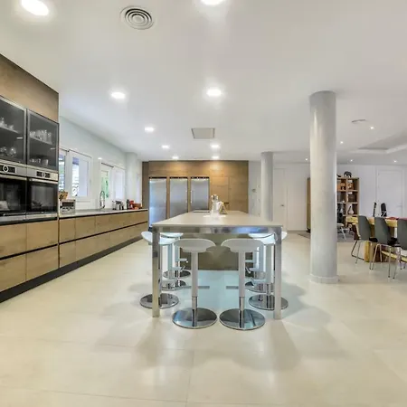 Carlota Holiday home